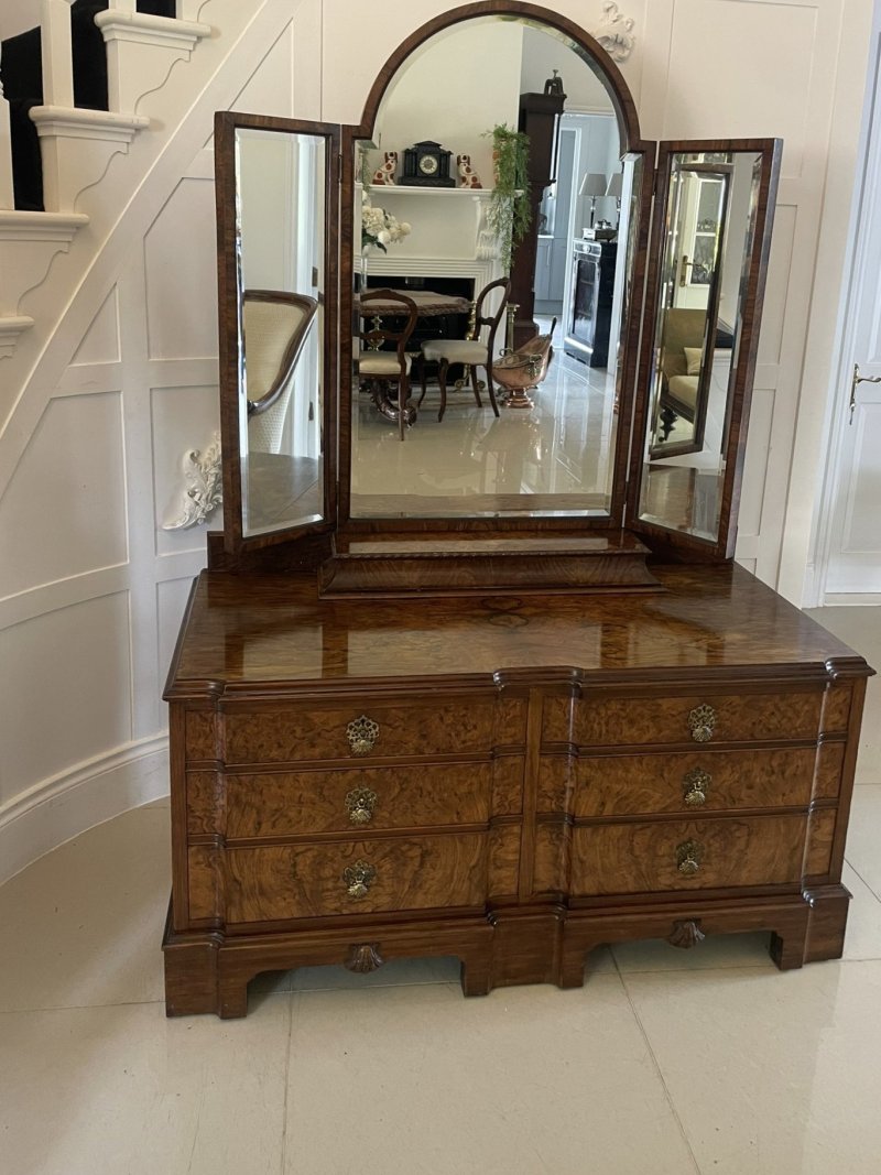 Outstanding Quality Antique Burr Walnut Dressing Table